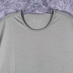BYLT T Shirt Mens 2XL Green Drop Cut Bylt Blend Short Sleeve Gym Crossfit NWT